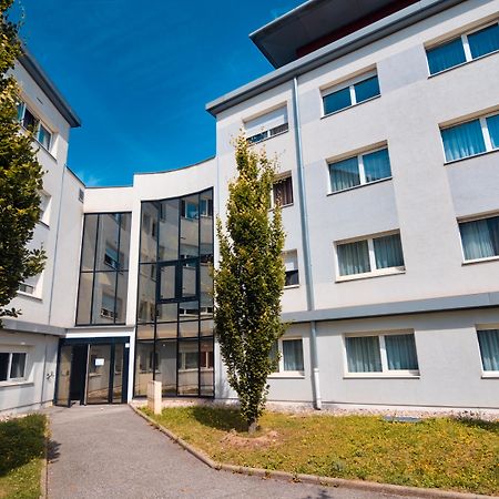 Comfort Aparthotel Les Hauts D'Аннесі Екстер'єр фото