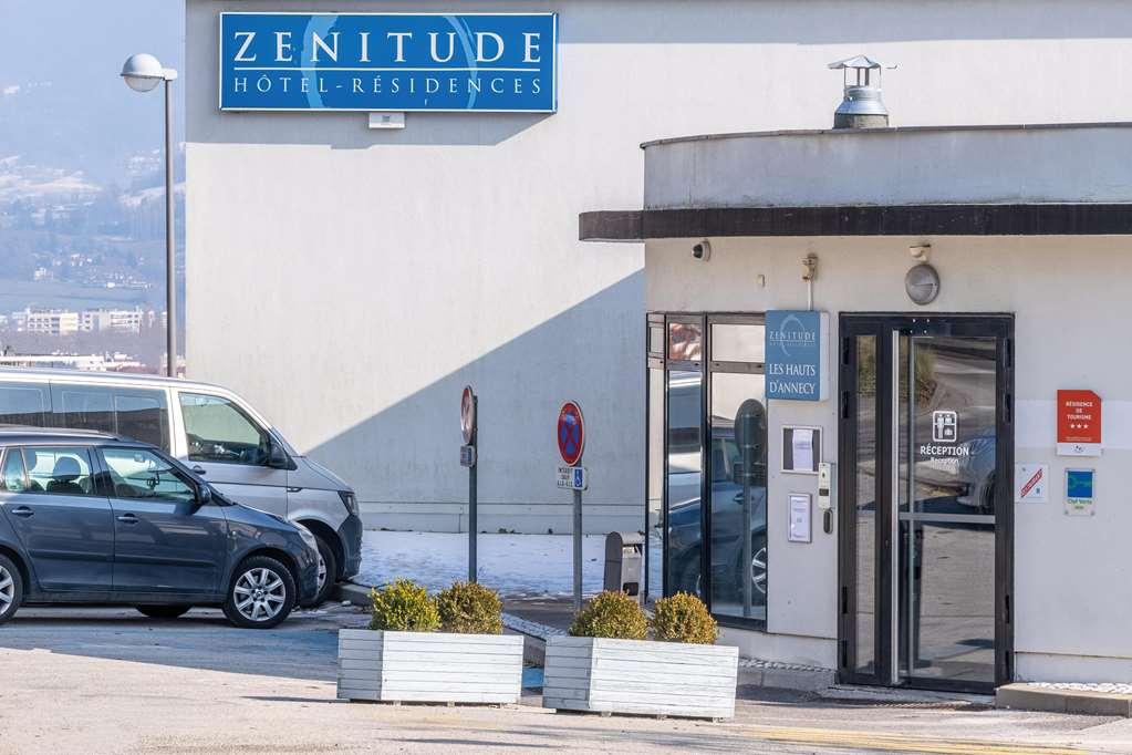 Zenitude Hotel-Residences Les Hauts D'Аннесі Екстер'єр фото
