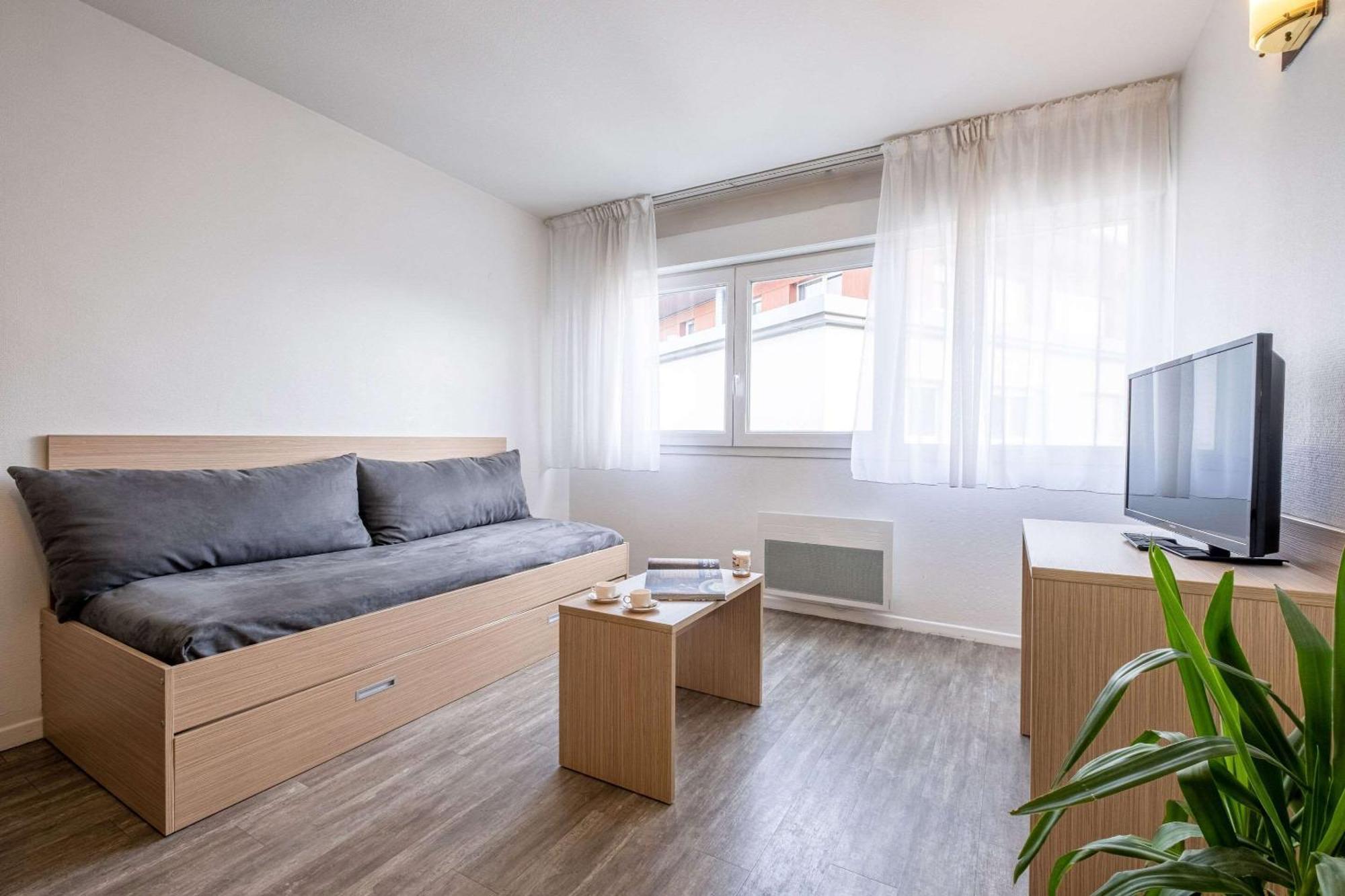 Comfort Aparthotel Les Hauts D'Аннесі Екстер'єр фото