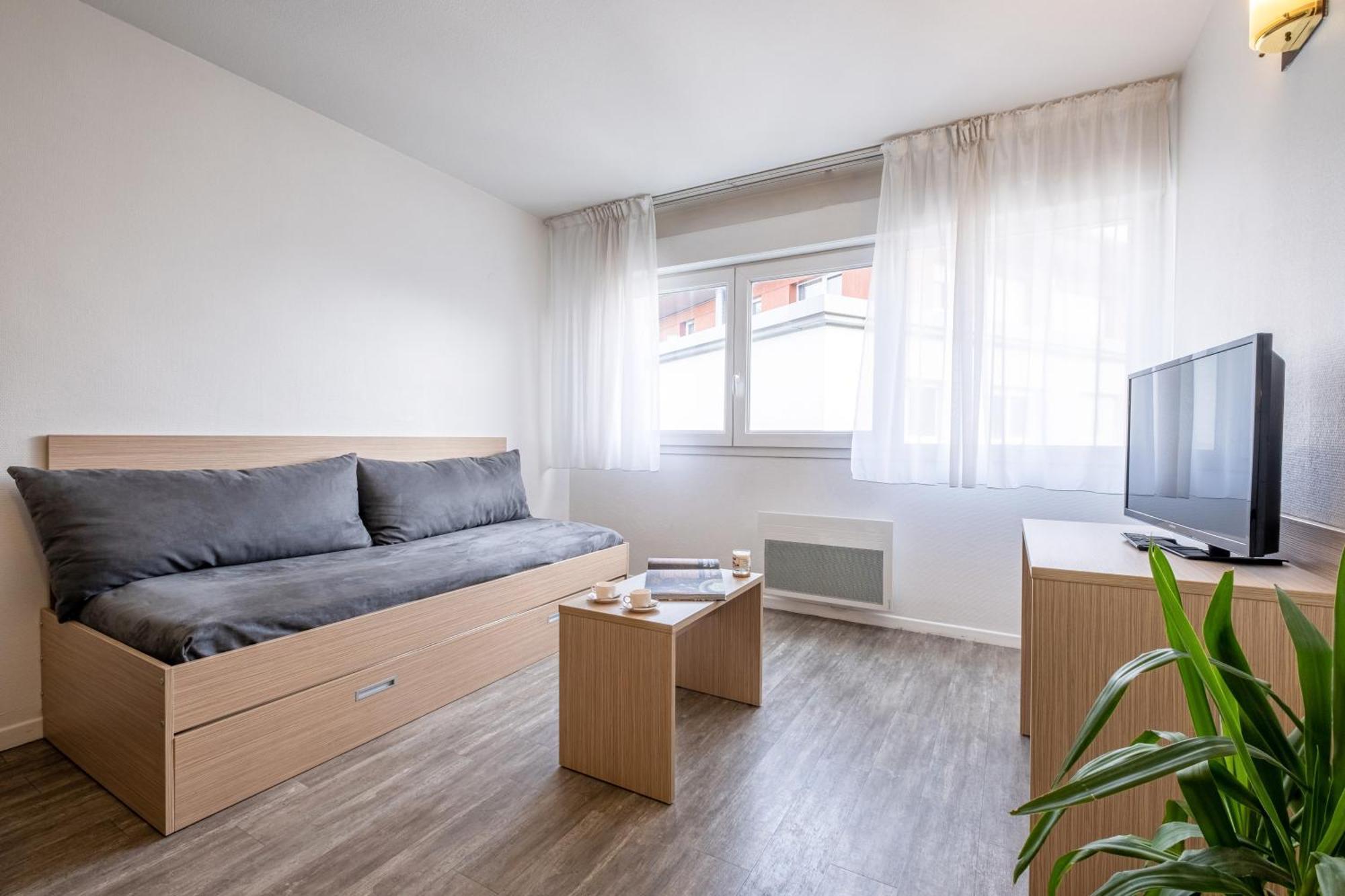 Comfort Aparthotel Les Hauts D'Аннесі Екстер'єр фото